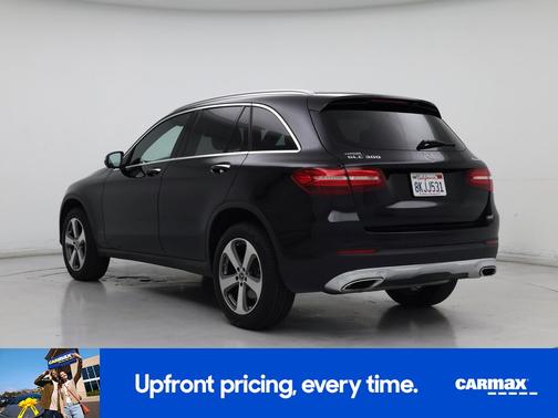 Black 2019 Mercedes-Benz GLC 300