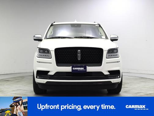 White 2019 Lincoln Navigator L Black Label