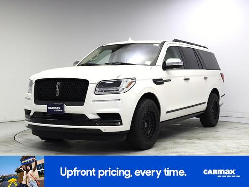 White 2019 Lincoln Navigator L Black Label