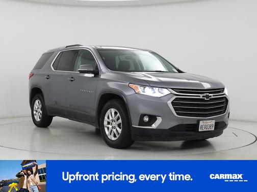 Gray 2018 Chevrolet Traverse LT