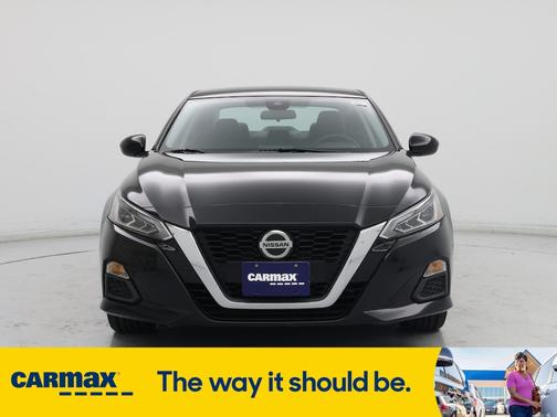 2020 Nissan Altima SR