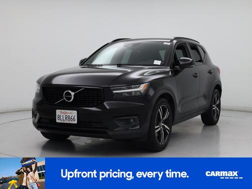 Black 2020 Volvo XC40 T5 R-Design