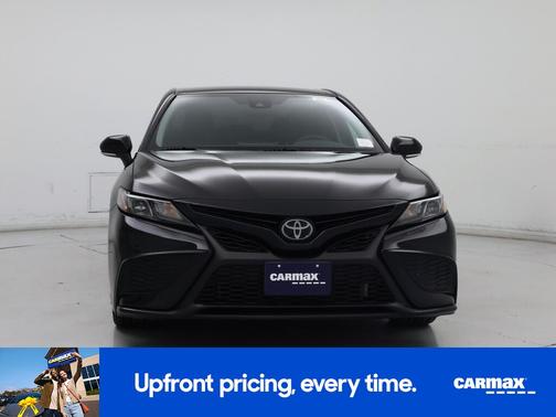 Black 2024 Toyota Camry SE
