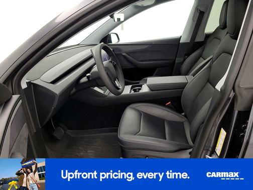 2026 Tesla Model Y Premium