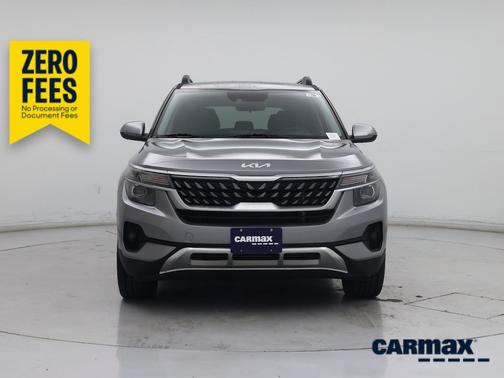 Gray 2022 Kia Seltos Nightfall