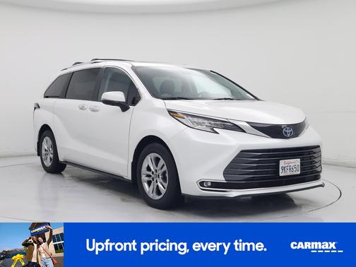 2024 Toyota Sienna Limited