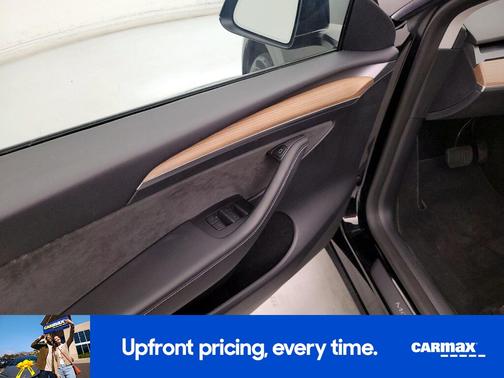 Black 2023 Tesla Model Y Long Range