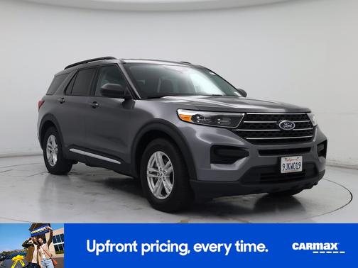 Gray 2023 Ford Explorer XLT