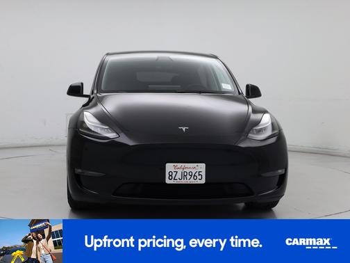 Black 2022 Tesla Model Y Performance