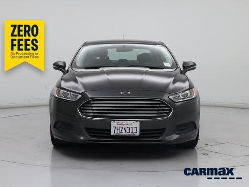 Gray 2015 Ford Fusion SE