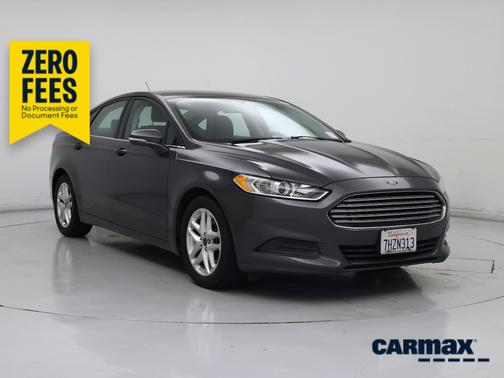 Gray 2015 Ford Fusion SE