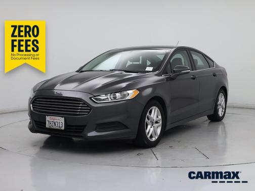 Gray 2015 Ford Fusion SE
