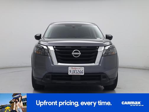 Gray 2024 Nissan Pathfinder S