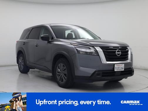 Gray 2024 Nissan Pathfinder S