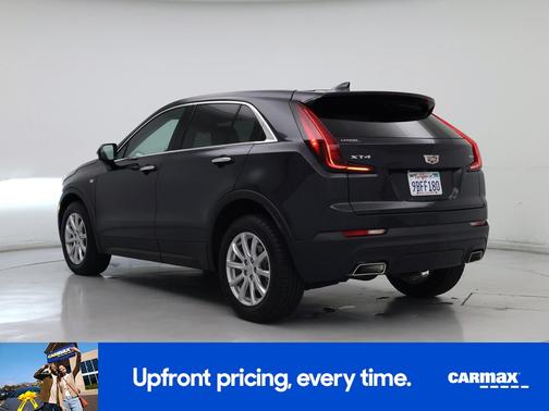 Black 2022 Cadillac XT4 Luxury