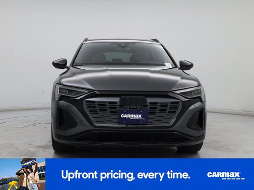 2024 Audi Q8 e-tron Prestige