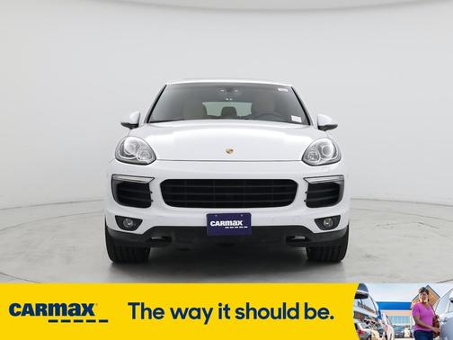 2018 Porsche Cayenne Platinum