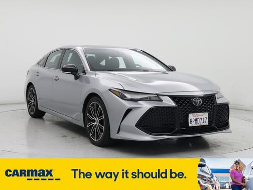2020 Toyota Avalon XSE