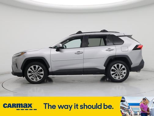 2022 Toyota RAV4 XLE Premium