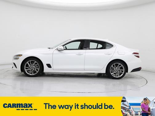 2022 Genesis G70 2.0T