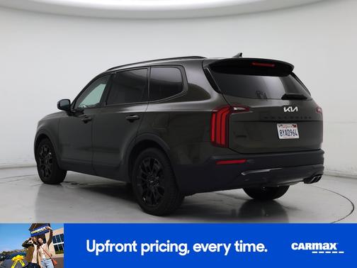 Green 2022 Kia Telluride SX