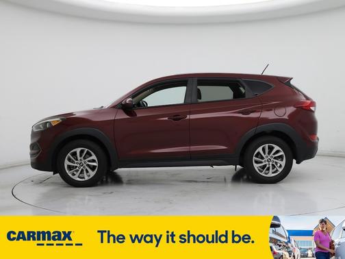 2016 Hyundai TUCSON SE