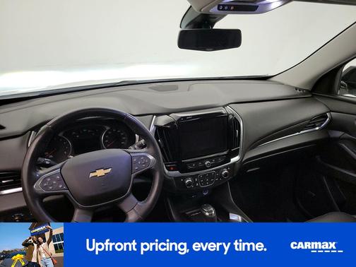 White 2019 Chevrolet Traverse RS