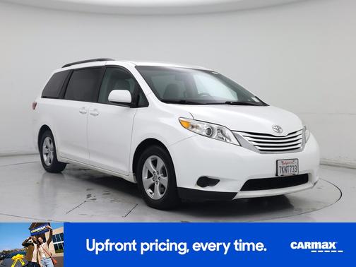 2016 Toyota Sienna LE