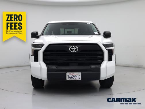 White 2023 Toyota Tundra SR5