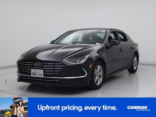 Black 2021 Hyundai SONATA SE
