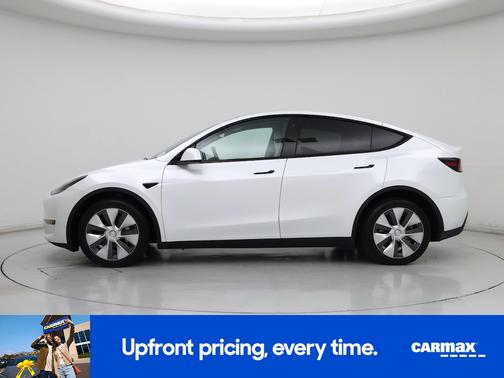 White 2023 Tesla Model Y Long Range
