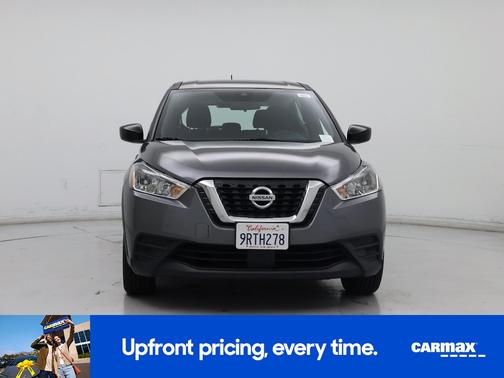 Gray 2020 Nissan Kicks S
