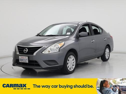 2016 Nissan Versa SV