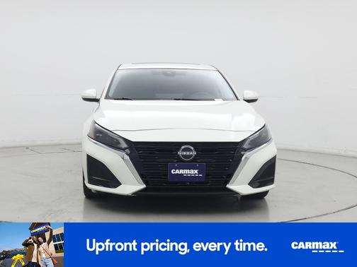 2023 Nissan Altima SV