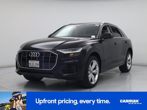 Black 2023 Audi Q8 Premium