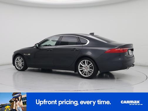 2016 Jaguar XF Prestige