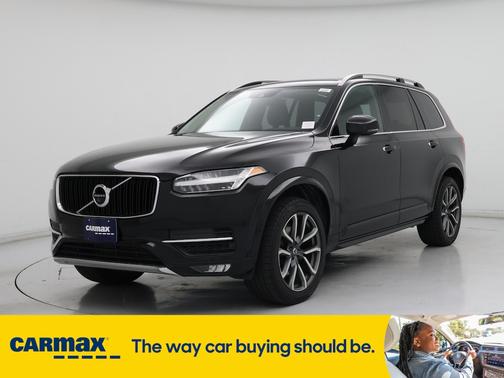 2017 Volvo XC90 T5 Momentum