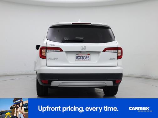 White 2021 Honda Pilot EX