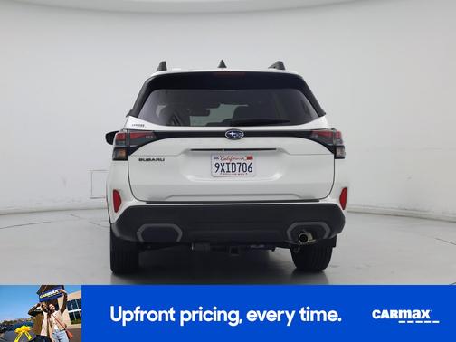 White 2025 Subaru Forester Limited