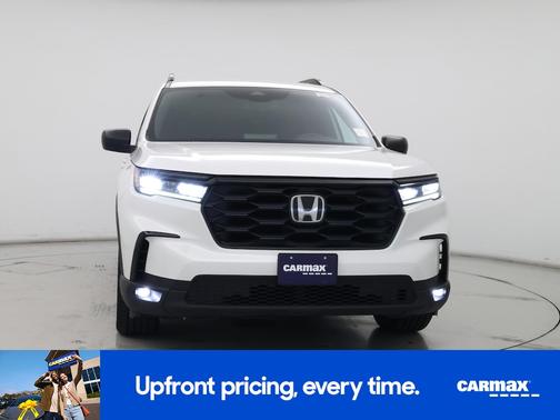 White 2023 Honda Pilot Sport