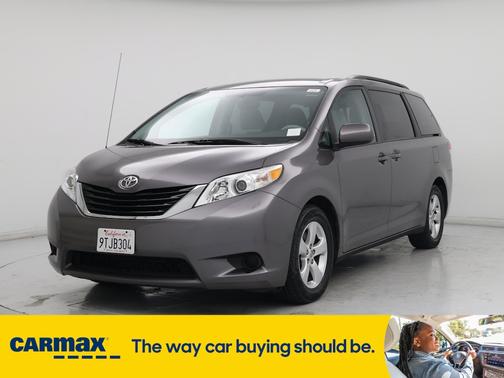 2014 Toyota Sienna LE