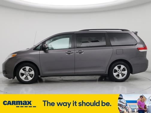 2014 Toyota Sienna LE