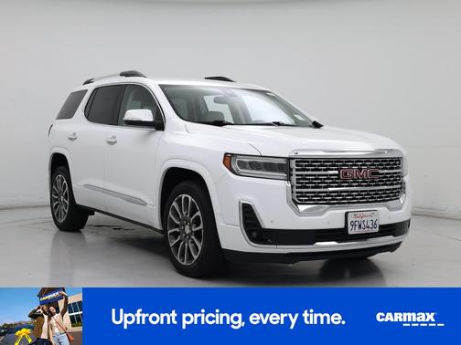 White 2023 GMC Acadia SLT