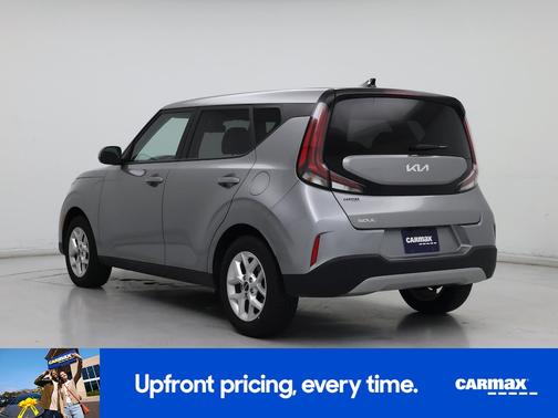 Silver 2025 Kia Soul LX