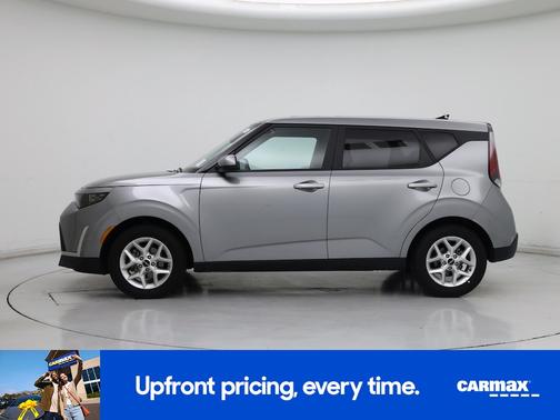 Silver 2025 Kia Soul LX