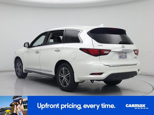 White 2018 INFINITI QX60