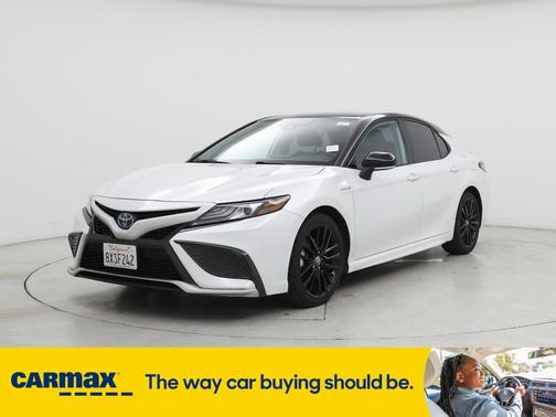 2021 Toyota Camry Hybrid XSE