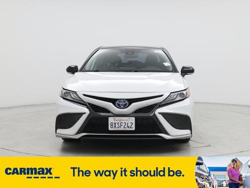 2021 Toyota Camry Hybrid XSE