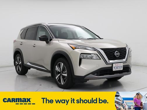 2022 Nissan Rogue SL