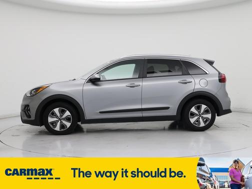 2022 Kia Niro LX